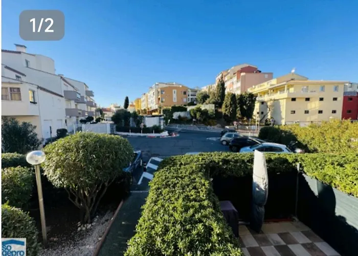 Cap D' Centre Port 아파트 아그